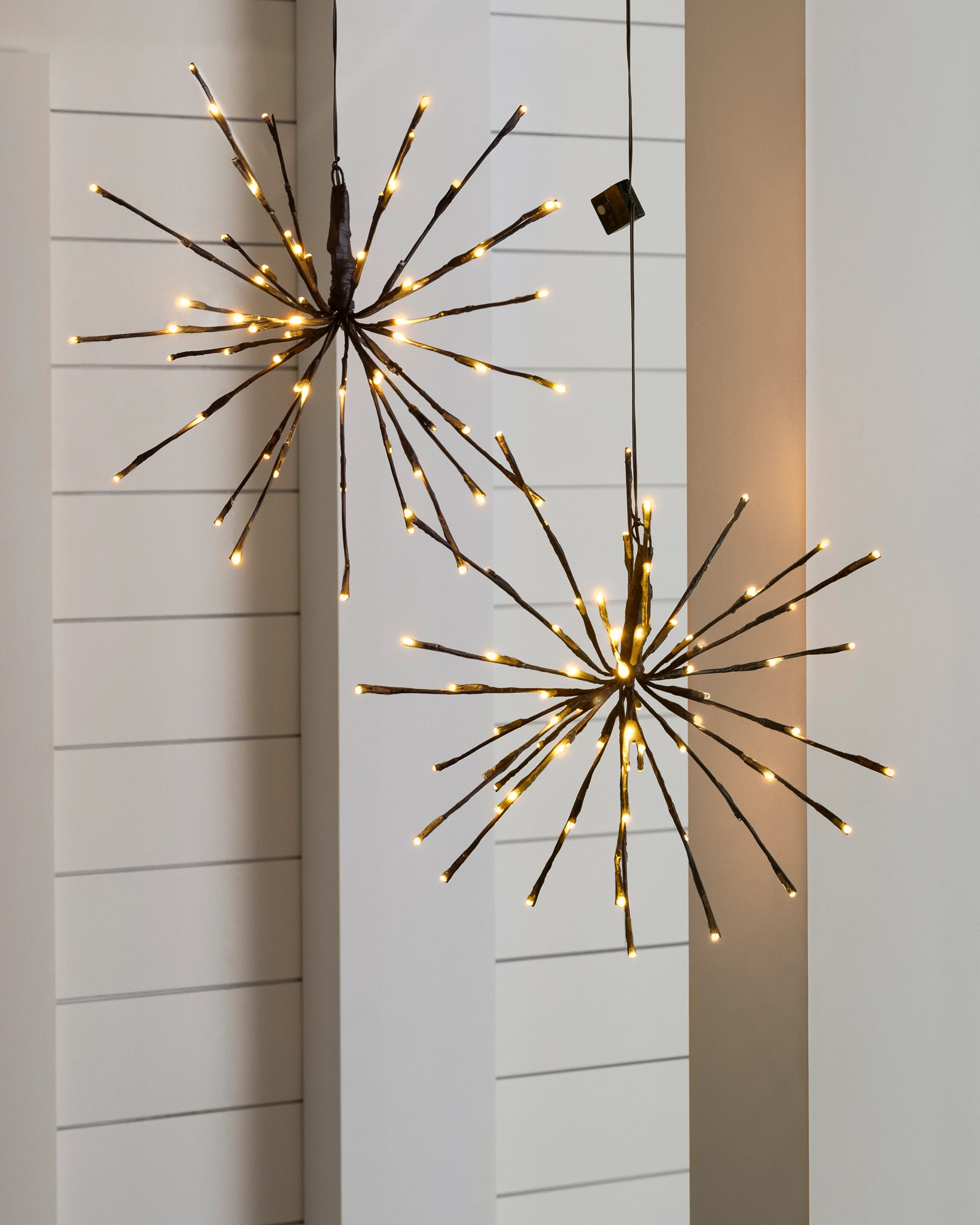 Lumières extérieures en étoile brun